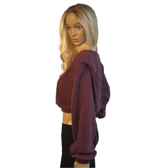 Kendall + Kylie Maroon Cropped Sweatshirt - Picture 4 of 9